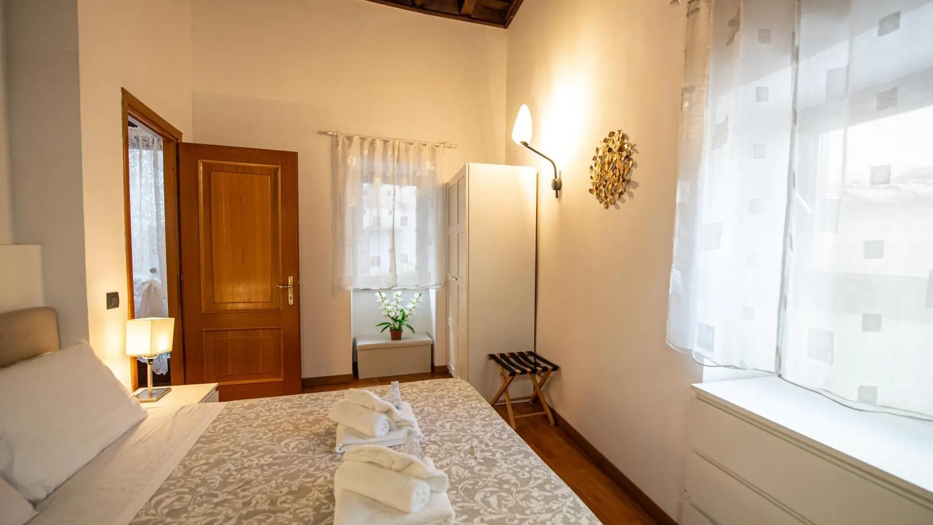 Domitia Home Spagna Rome Italy