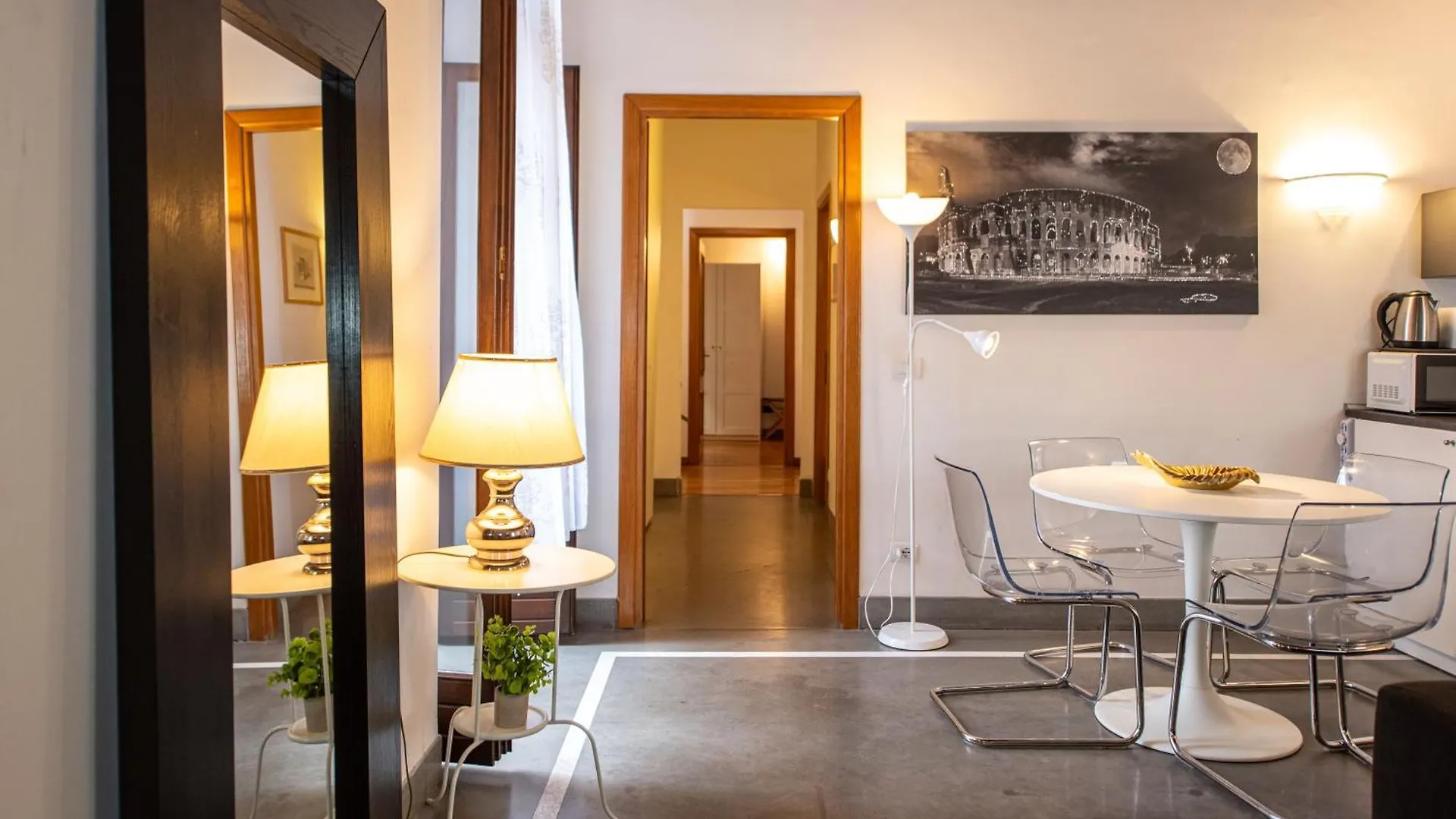 Domitia Home Spagna Rome Italy